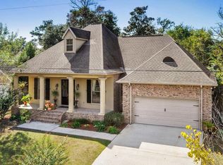 5427 Kaiki Dr, Diamondhead, MS 39525