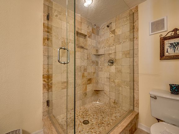 2nd image of 3334 N Key Dr APT H8