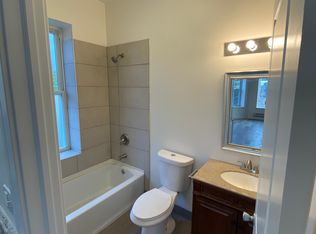 3819 W Monroe St APT 2F, Chicago, IL 60624