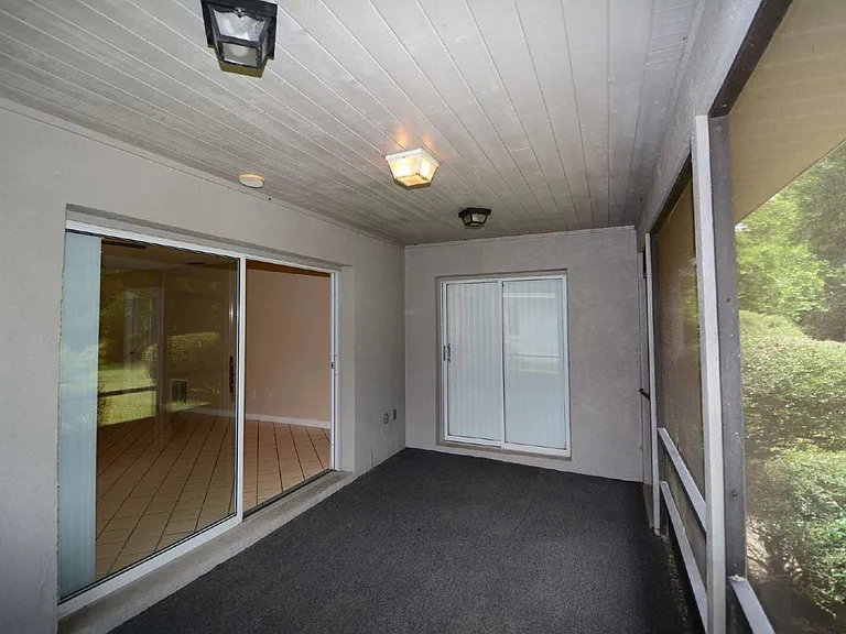 30 Farmsworth Dr #B — Photo 29