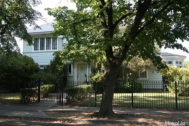 1st image of 303 W Rose St