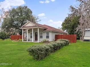 9872 Clinton Ave S, Glen Saint Mary, FL 32040
