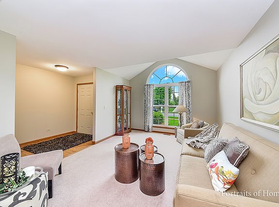 5th image of 5306 Maple Glen Dr