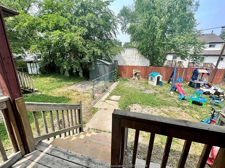 3458 Harris St — Photo 16