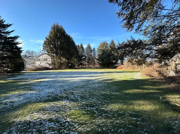 234 North St, Northampton, MA 01060