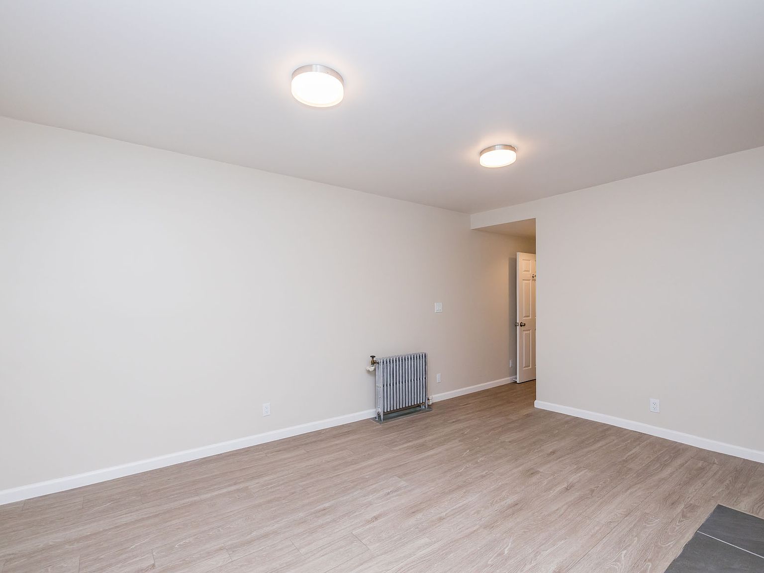 650 Ellis St Unit 2 - Image 3