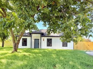 104 S Section Line Rd, Calera, OK 74730