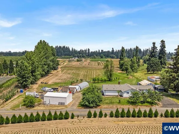 6637 Rochester St NE, Brooks, OR 97305