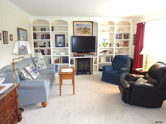 5th image of 57 Bough Ln