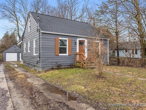 2nd image of 1118 Dayton Ave