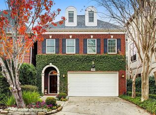 5306 Hidalgo St, Houston, TX 77056