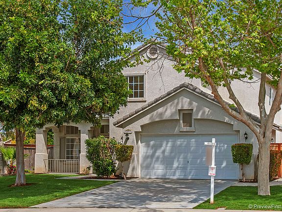 2nd image of 4457 Arbor Cove Cir