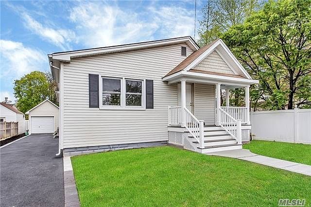 1st image of 34 Donald Pl