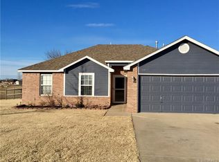 11955 Gunsmoke Dr, Collinsville, OK 74021