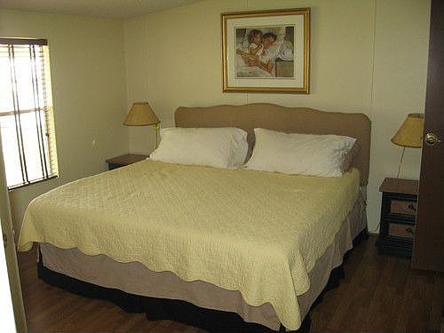 5th image of 6419 Brandywine Dr N