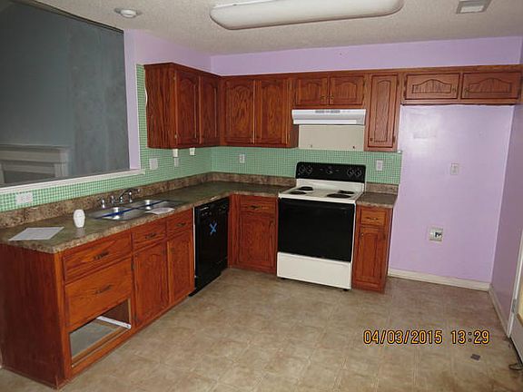 3rd image of 2463 Mooneyham Ln