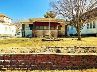 2218 3rd St, East Moline, IL 61244