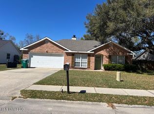 3613 Miles Ln, Ocean Springs, MS 39564