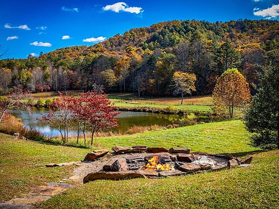 3rd image of 2650 Cutcane Rd