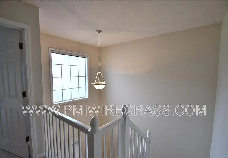 177 N Springview Dr — Photo 40