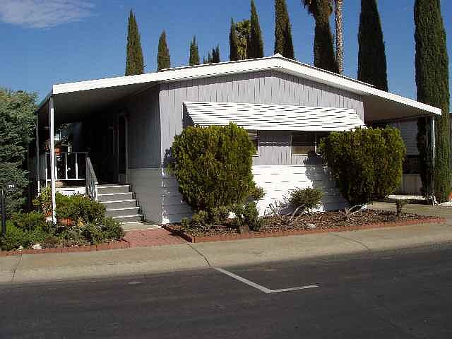 1st image of 733 Sundial Cir Unit 77