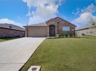 342 Arabian Ln, Ponder, TX 76259
