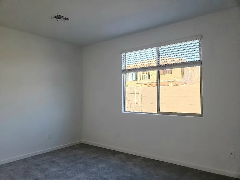 15684 W Jackson St — Photo 11