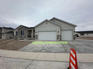2266 E Morning Glory Way #437, Eagle Mountain, UT 84005