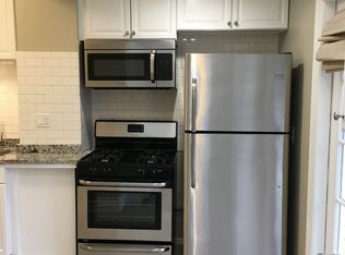 4662 N Rockwell St #1N, Chicago, IL 60625