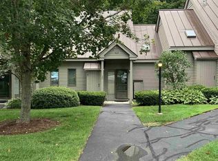 90 Kingfisher Rd #2C, Hartford, VT 05047