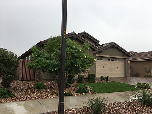 3rd image of 20677 E Raven Dr