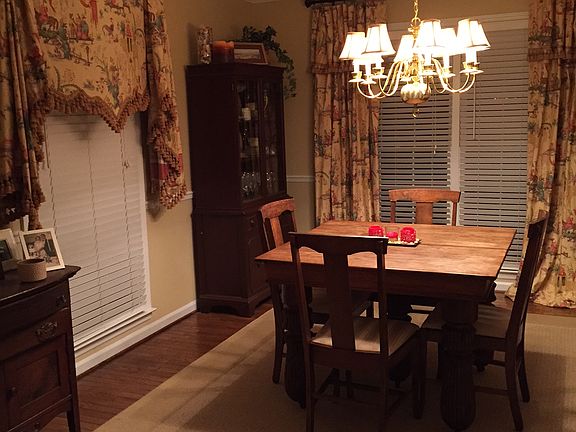 Formal Dining Room