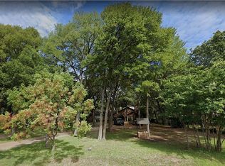 806 Moore Rd, Mansfield, TX 76063