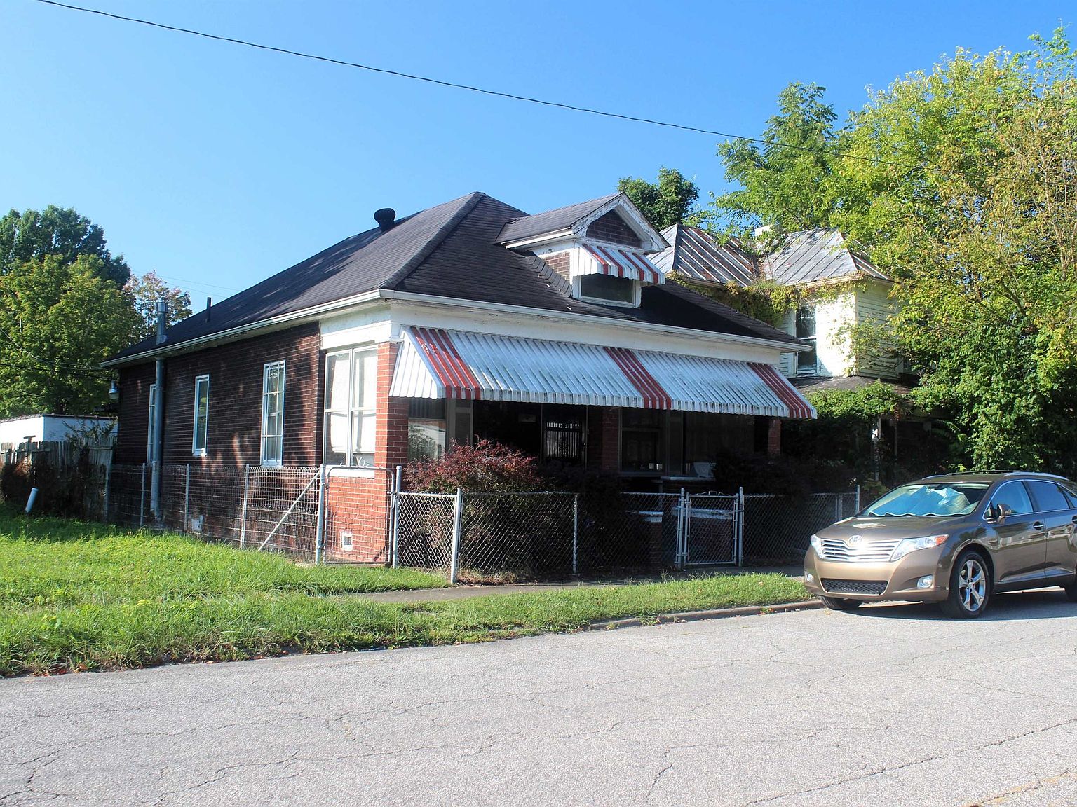 1673 Charleston Ave, Huntington, WV 25701 MLS 177146 Zillow