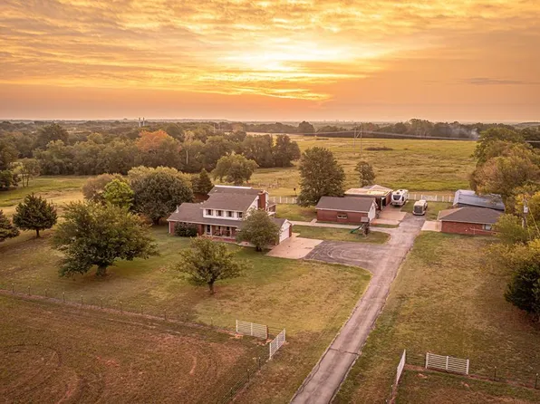 1626 County Road 3900, Coffeyville, KS 67337
