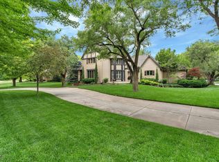 825 N Linden Ct, Wichita, KS 67206