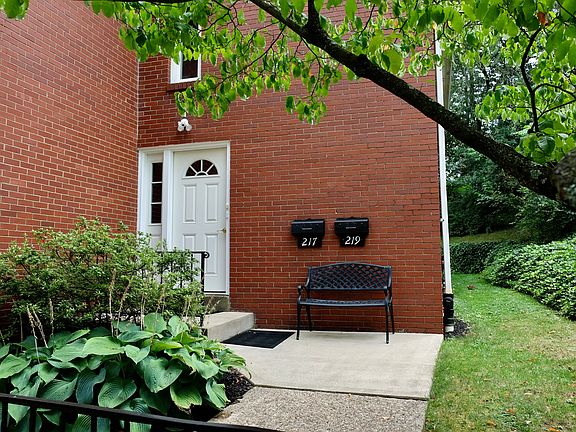 2nd image of 219 McCully St #219