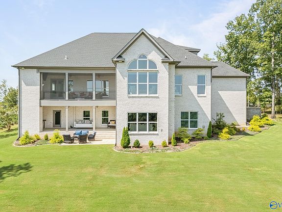 3rd image of 48 Watson Grande Way