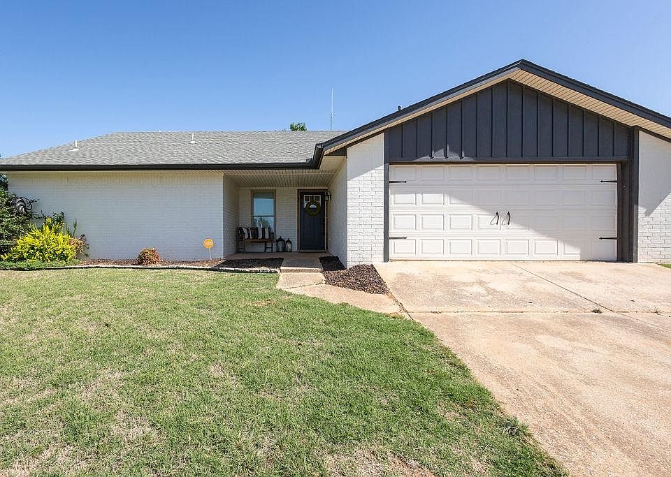 1st image of 2019 Crestmont Dr