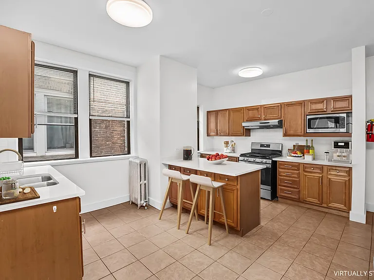 1347 E Hyde Park Blvd #3 — Photo 11