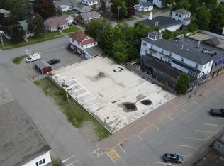 75 Penobscot Ave, Millinocket, ME 04462