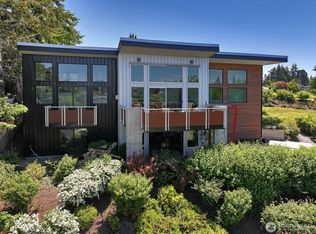 1649 Stewart Rd, Freeland, WA 98249