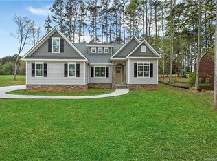 7627 Golf Course Dr S, Denver, NC 28037