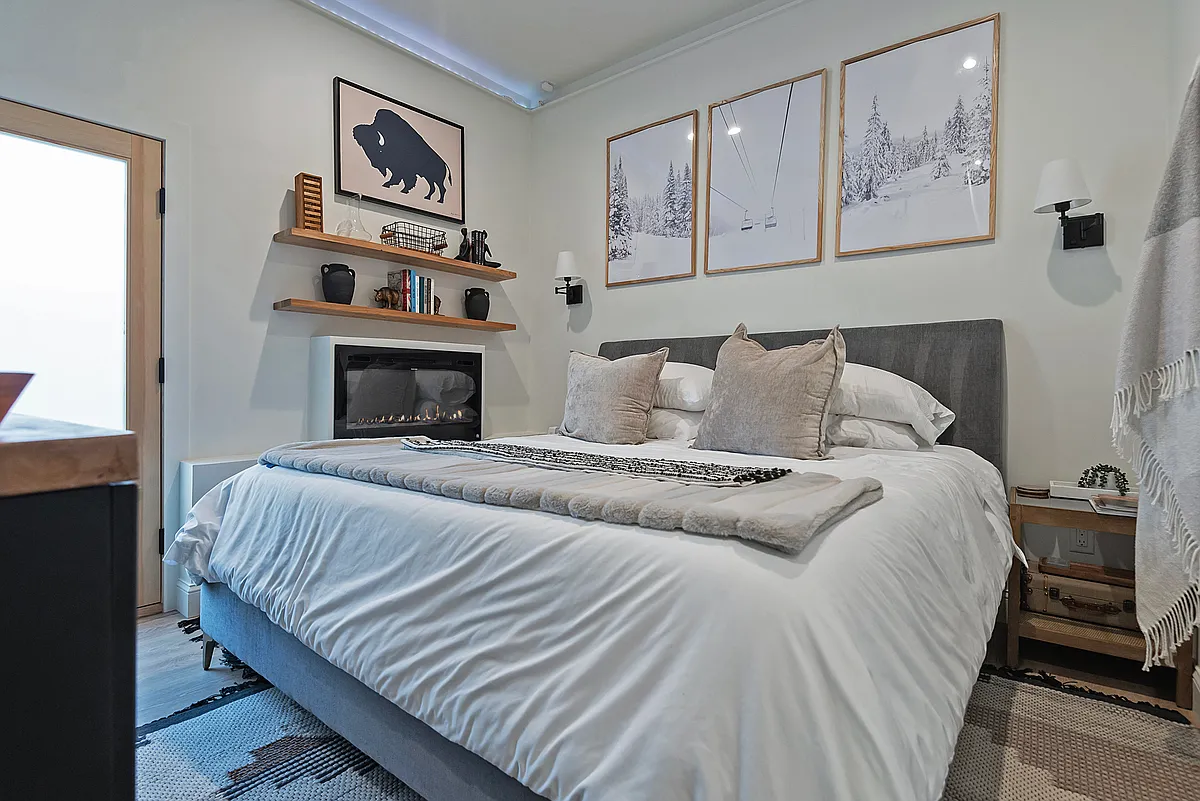 Building Photo - 1123 Woodside Ave #1B