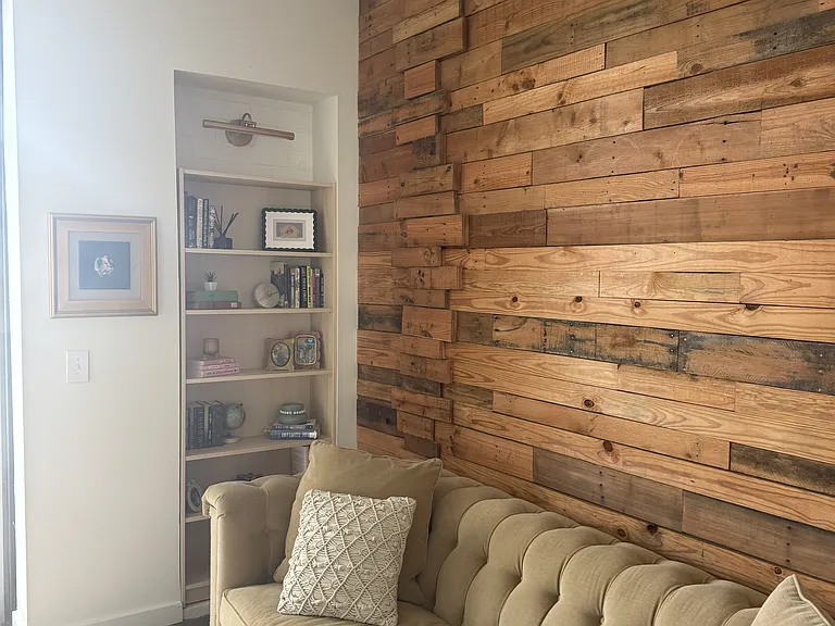 1661 La France St NE #407 — Photo 42