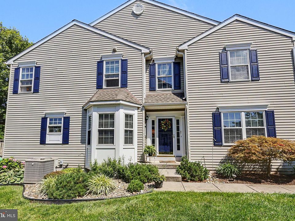 1st image of 138 Jordan Ct
