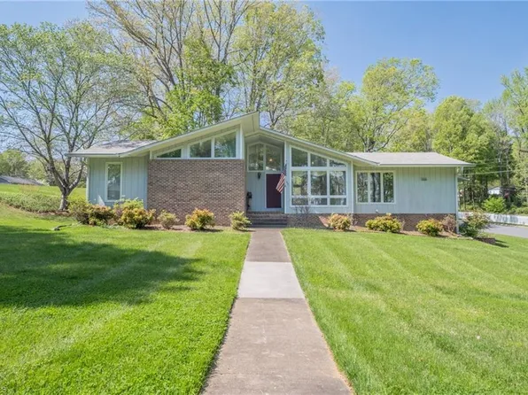 400 Cassandra Rd, Madison, NC 27025