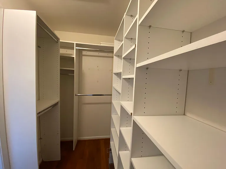 6323 Millwood Ct — Photo 23