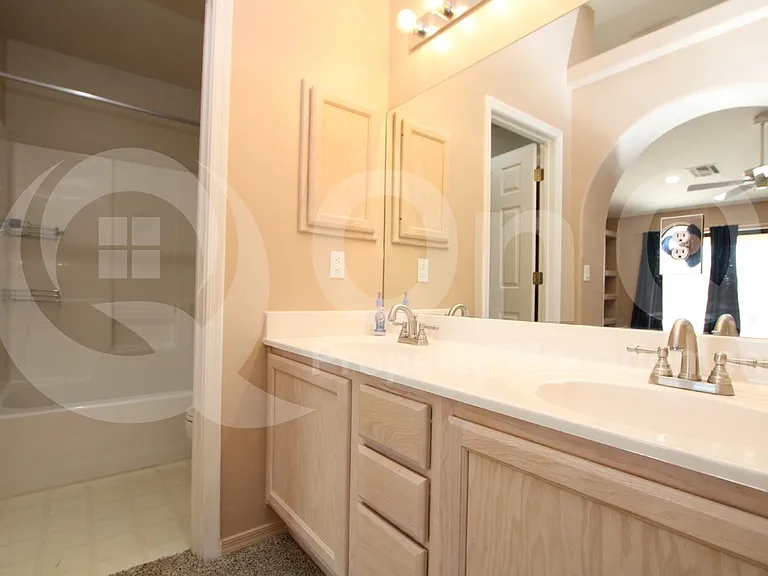 16805 E Glenbrook Blvd — Photo 12