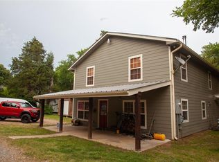 418 S Main St, Ravenna, TX 75476